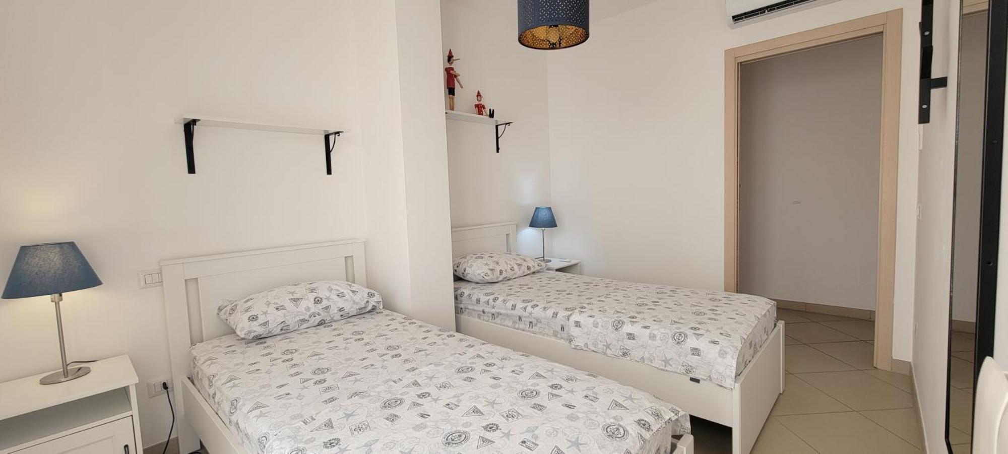 마르틴시쿠로 Seafront And Mountain View Penthouse 아파트 외부 사진